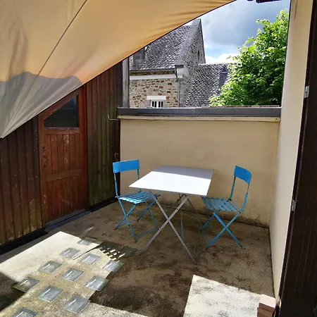 Les Racines Bohèmes Affittacamere Aveze (Puy-de-Dome)